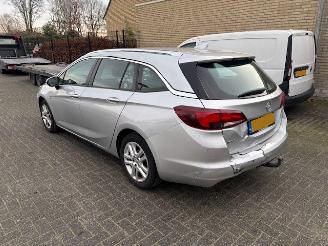 Opel Astra 1.0 Online Edition picture 4