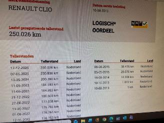 Renault Clio 0.9 TCe 5-drs airco picture 11