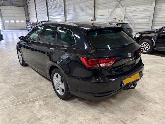 Seat Leon 1.6 TDI Style Clima Navi picture 4