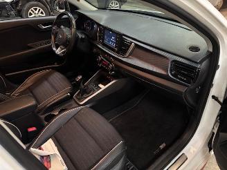 Kia Picanto 1.0 TGDI GT-Line  Nap picture 12