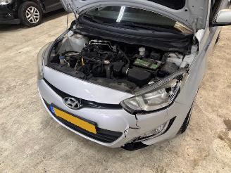 Hyundai I-20 1.2 I-motion 5-drs airco picture 12