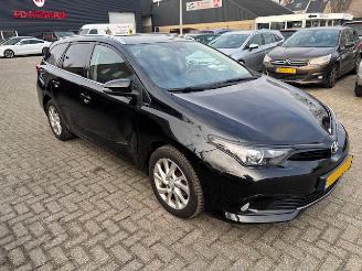 Unfallwagen Toyota Auris 1.2 T Sports Dynamic 116pk 2018/2