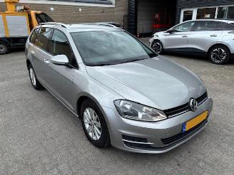 Vaurioauto  passenger cars Volkswagen Golf 1.2 TSI Comfort Airco 2014/11
