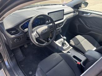 Ford Focus 1.0 Eco Hybrid Titanium X  NAP  NW model picture 15