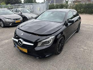 Mercedes Cla-klasse 180 Orange Art Edition  Automaat picture 5