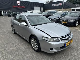 škoda osobní automobily Honda Accord 2.0i Executive 2008/5