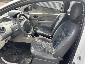 Renault Twingo 1.2 Authentigue picture 10
