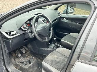 Peugeot 207 SW 1.4 VTi Blue Lease picture 9