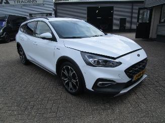 Ford Focus wagon 1.5 EcoBlue ST Line Business picture 3