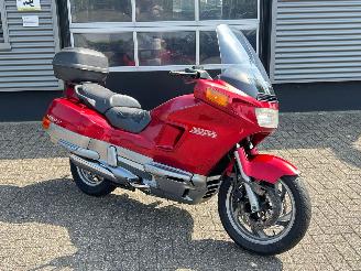 dommages motocyclettes  Honda Pacific coast PC800 1992/3