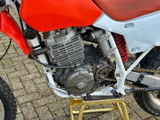 Honda XR 600  picture 12