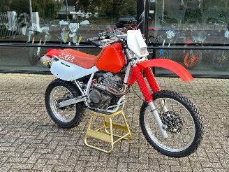 dommages motocyclettes  Honda XR 600  1989/6