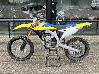 krockskadad bil motor Suzuki RMZ 450  2019/1