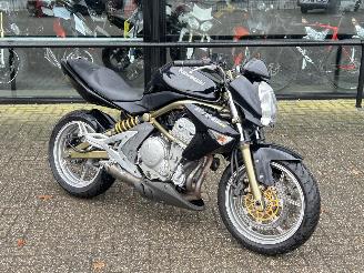 dommages motocyclettes  Kawasaki ER - 6 N  2006/5