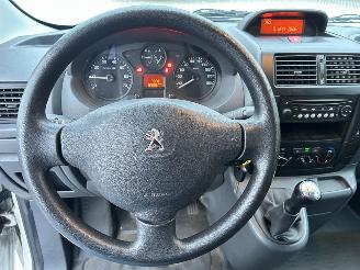Peugeot Expert 227 1.6 HDI L1H1 Profit+ picture 16