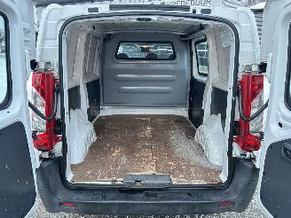 Peugeot Expert 227 1.6 HDI L1H1 Profit+ picture 12