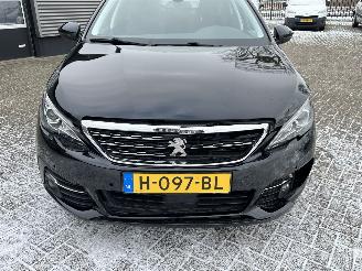 Peugeot 308 SW 1.2 PureTech Blue Lease Premium picture 27