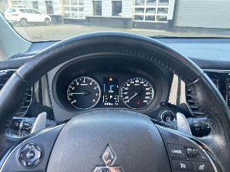 Mitsubishi Outlander 2.0 Instyle 7-pers picture 20