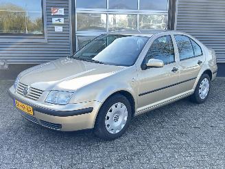 škoda osobní automobily Volkswagen Bora 1.6-16V 2001/10