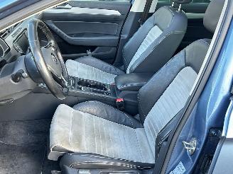 Volkswagen Passat Variant 2.0 TDI Highline picture 9