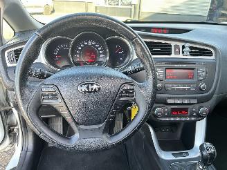 Kia Cee d 1.4 CVVT picture 14