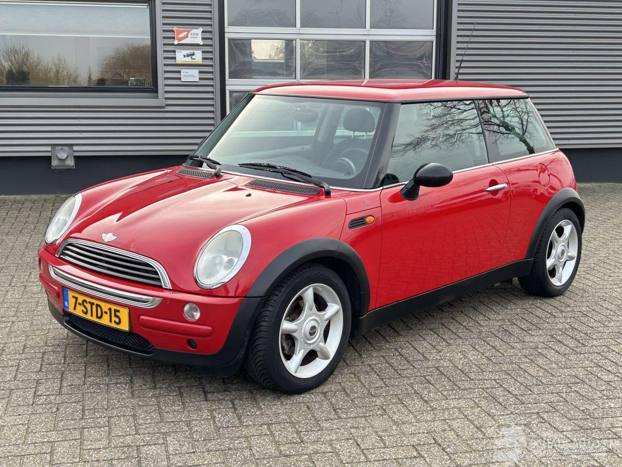 Mini Mini 1.6 ONE