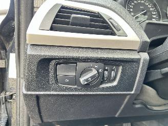 BMW 1-serie 114i 3drs picture 16