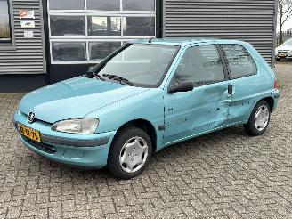 Unfallwagen Peugeot 106 XN 1.1 1996/4