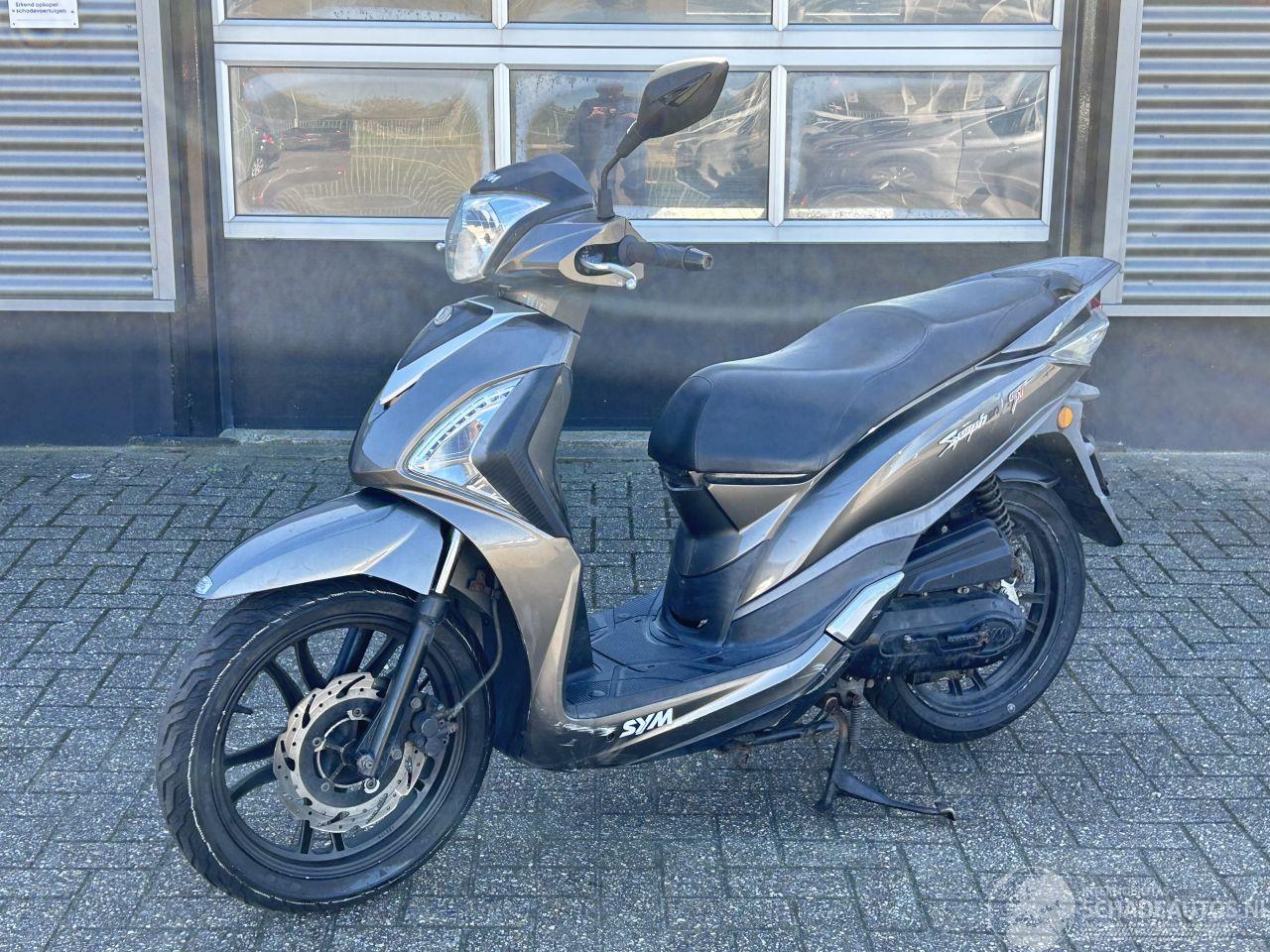 Sym  Symphony 50