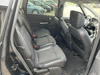 Ford S-Max 2.3-16V picture 12