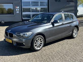 krockskadad bil auto BMW 1-serie 114i Business 2012/8