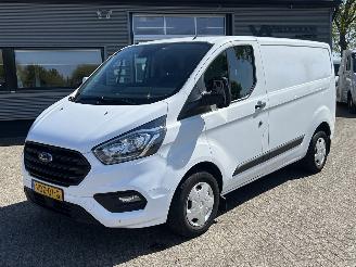 skadebil bedrijf Ford Transit CUSTOM 280 2.0 TDCI L1H1 Trend 2020/1