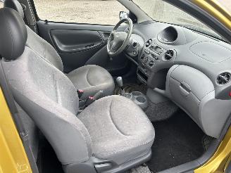 Toyota Yaris 1.0-16V VVT-i Terra picture 11