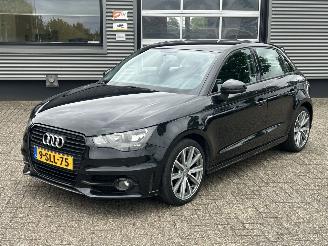 krockskadad bil auto Audi A1 SPORTBACK 1.2 TFSI S-Line 2013/11