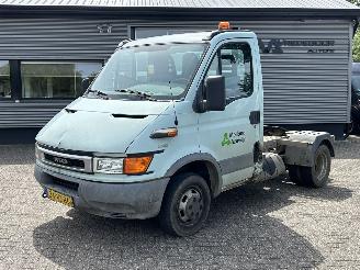 Unfall Kfz Van Iveco Daily 40C13 300 2001/9