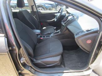 Ford Focus 1.6 EcoBoost Edition plus LPG picture 3
