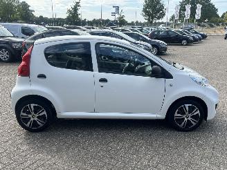 Peugeot 107 1.0-12V XR 5drs picture 6