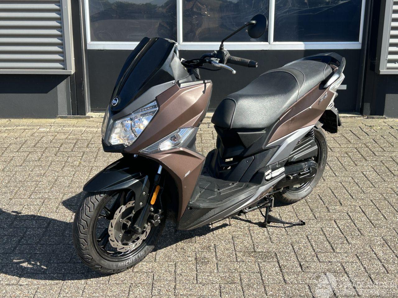 Sym  Jet14