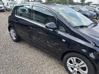 Opel Corsa 1.4-16V Enjoy picture 22
