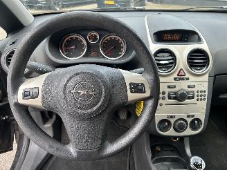 Opel Corsa 1.4-16V Enjoy picture 15