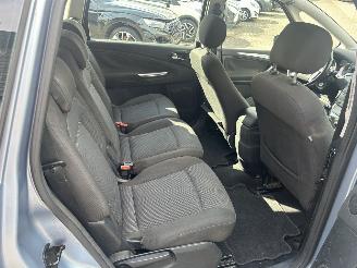 Ford S-Max 2.0-16V picture 12