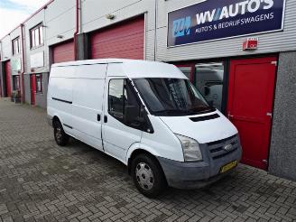 Ford Transit 350L 2.2 TDCI HD picture 4