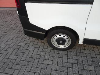 Renault Trafic 1.6 dCi T27 L1H1 Comfort 3 zits airco picture 20