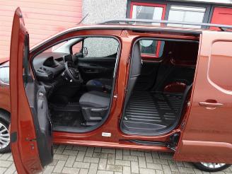 Peugeot Partner 1.6 BlueHDI Premium navi 2 x schuifdeur airco picture 5