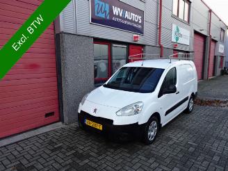 occasion passenger cars Peugeot Partner 122 1.6 e-HDI L2 XR airco inrichting imperiaal 2014/6