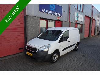 Sloopauto Peugeot Partner 120 1.6 HDi 75 L1 XR airco camera schuifdeur 108841 km !!!!!!!!!! 2016/6