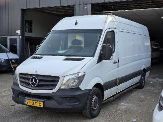 Schadeauto Mercedes Sprinter 310 AUTOMATIC MOTORSCHADE 2015/9