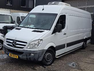uszkodzony samochody ciężarowe Mercedes Sprinter Mercedes sprinter 316 koelwagen MOTORSCHADE 2013/3