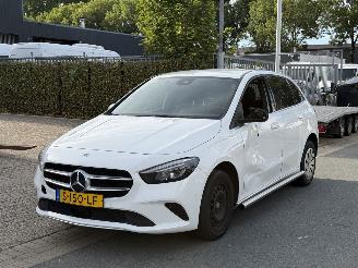 skadebil auto Mercedes B-klasse  2023/3