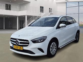 skadebil auto Mercedes B-klasse  2023/2